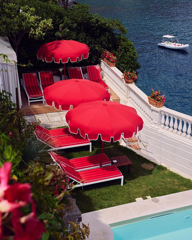 Imagen de la pop-up de Valentino en la Costa Amalfitana