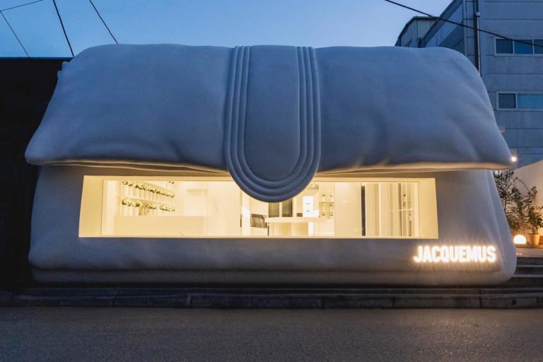 pop-up store
